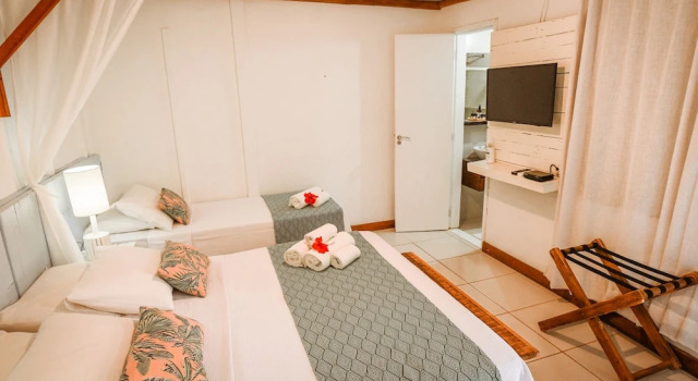 Трёхместный номер Standard Ecocharme Pousada Pedra Do Mar