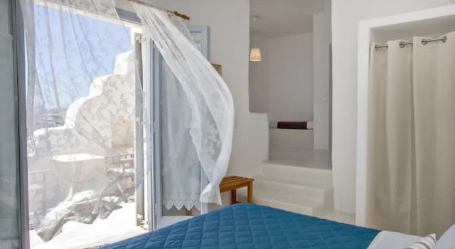 Violet House Agios Sostis