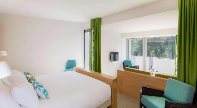 Номер Standard с видом на воду Best Western Plus Hotel Divona Cahors