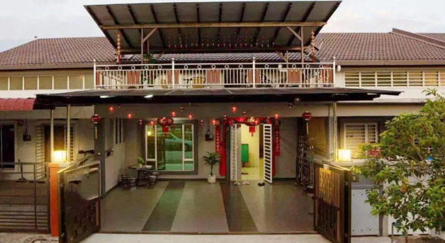 Коттедж KS 88 Terrace Homestay 15Pax 4R2B nearby LotusTesco
