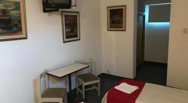 Hotel Antares, Prenota Hotel Hotel economici a Montevideo