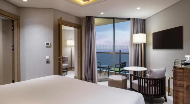 Двухместный люкс Executive Mersin HiltonSA