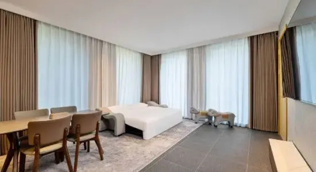 Люкс Deluxe Shengjing Place Hotel By Replus