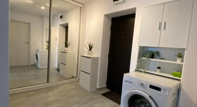 Zian Flat