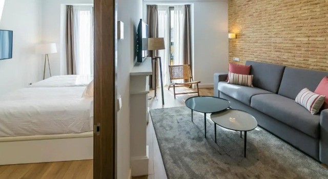 Апартаменты Standard Aquitania Home Suites