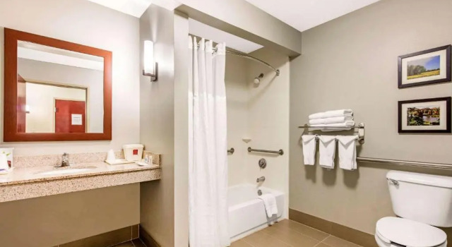 Люкс Superior Comfort Suites Tuscaloosa near University