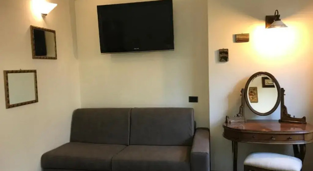 Vomero Beds  Suites
