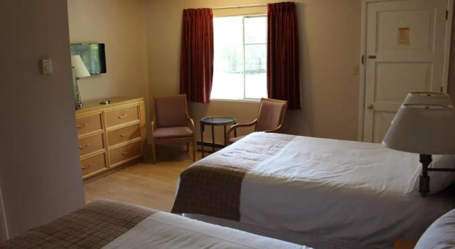 Четырёхместный номер Standard Colonial Resort-1000 Islands