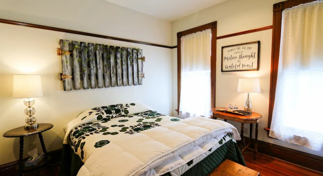 Lavender Fields Inn B&B, Réserver Chambre d'hôtes Cresco Iowa