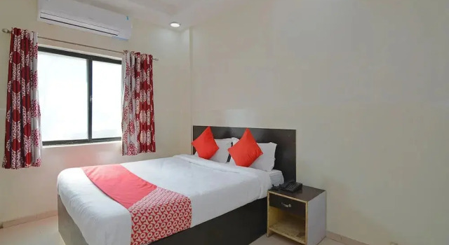 Krishna Palace Guest House by OYO
