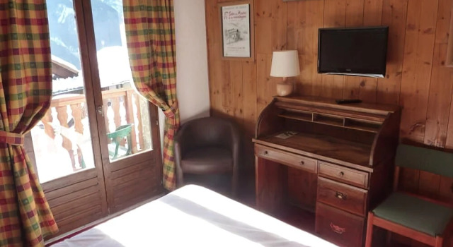 Les Glières - Champagny-en-Vanoise, Забронировать Отель Шампани-ан-Вануаз Ла-Плань-Тарантез