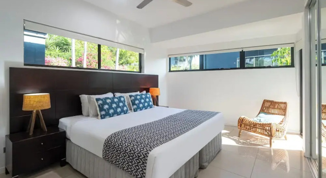 Вилла с 3 комнатами с балконом Villa 12 The Edge Oceanfront Deluxe 3 Bedroom Near Marina With Golf Buggy