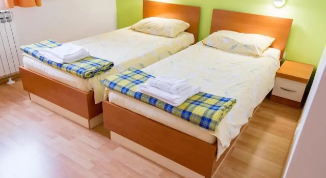 Hotel San, Забронировать Отель Яхорина Горнолыжный курорт Яхорина, рядом с Ogorjelica 2