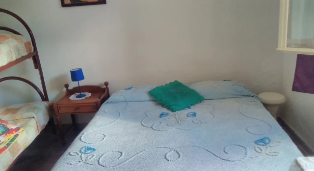 Room-single Room With Shared Bathroom