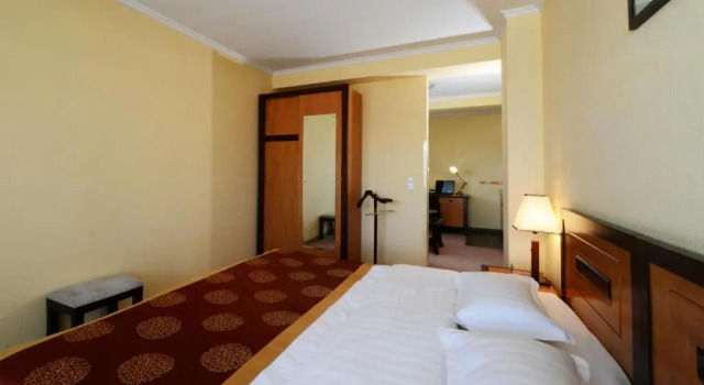Двухместный номер Standard Narantuul Hotel