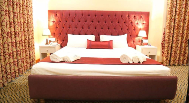 Hotel Capri Mc
