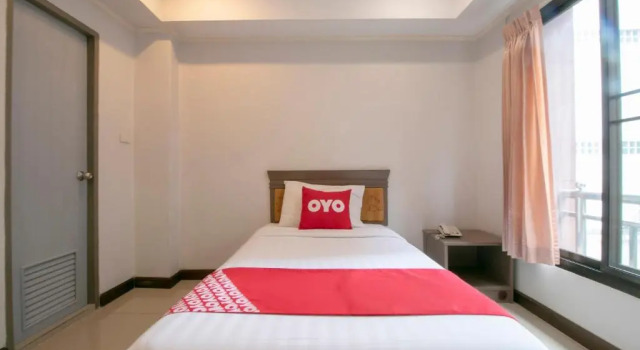 Одноместный номер Standard Hotel Win Long