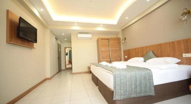 Люкс Fatsa Safi̇r Otel
