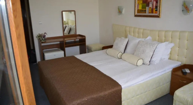 Двухместный номер Standard с балконом и с красивым видом из окна Sunshine Pearl Hotel