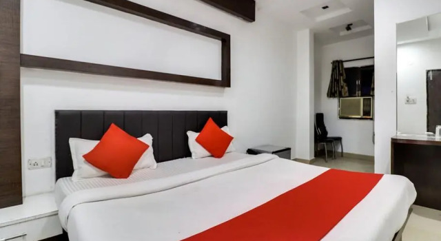 Hotel Just9 Inn
