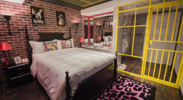 Love Of Swan Theme Hotel, Buchen Sie Hotel 3-Sterne-Hotels in Chongqing, 3*