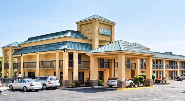 Quality Inn Thornburg, Book Hotel Billige hoteller i Virginia