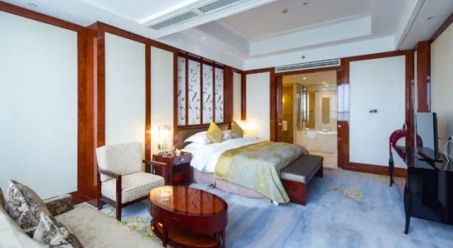 Двухместный люкс Deluxe Tai Zhou International Jinling Hotel