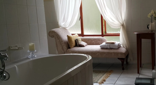 Riversong Guest House