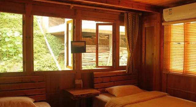 Long Ji International Youth Hostel YHA, Book Hostel / Vandrerhjem Hostels i Longsheng, Hostel / Vandrerhjem