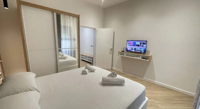 Komfortowy apartament 1 sypialnia i balkonem Vila Arial