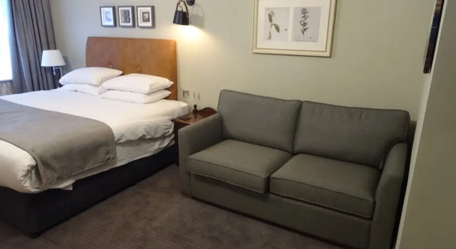 Comfort huone Belmore Hotel