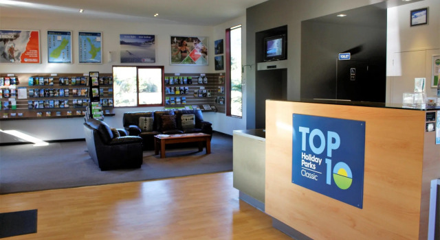 Franz Josef TOP 10 Holiday Park, Забронировать Курортный отель Курортные отели Франц-Жозеф-Глэсиер, Курортный отель
