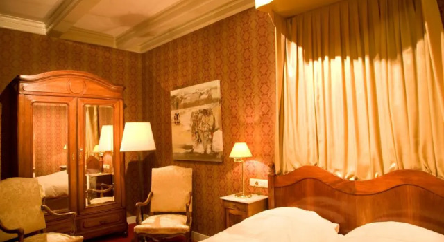 Люкс Stadspaleis Hotel & Restaurant OldRuitenborgh