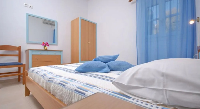 Crystal Naxos 2 Apartments at Mikri Vigla
