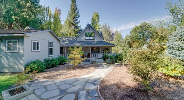 Коттедж Near Dtwn & Pioneer Park: Home w/ Furnished Patio
