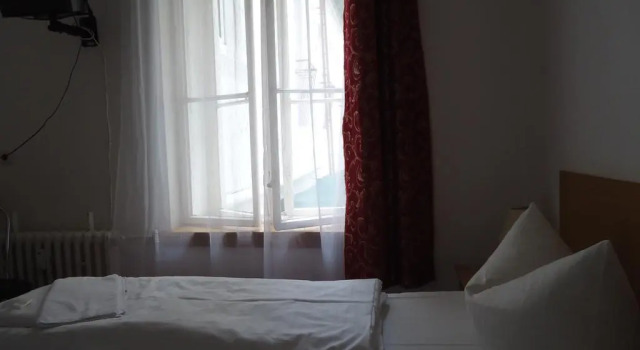 Hotel Adam