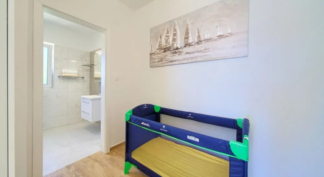 Villa St.Martin-Reef, Varaa Villa Hotellit Kvarner Islands uima-altaalla, Uima-allas