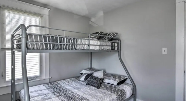 Коттедж с 3 комнатами Dog-friendly Home ~ 14 Mi to Highmark Stadium
