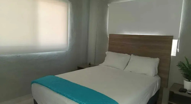 Komfortowy dwuosobowy apartament 8th Street Suites