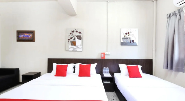 Люкс Superior OYO 507 Aikka Hotel