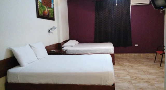 Spring Hotel, Rezerwuj Hotel Santa Bárbara de Samaná Samana