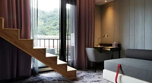 Люкс Deluxe с балконом и с красивым видом из окна Tango Inn Taipei Jihe