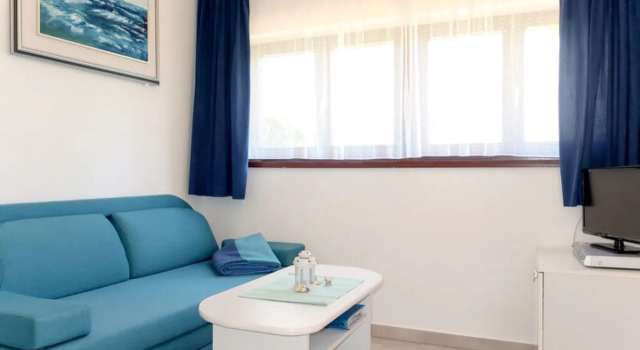 Apartment Jurkovic - NJI100 by Interhome, Buchen Sie Ferienwohnung Njivice Insel Krk