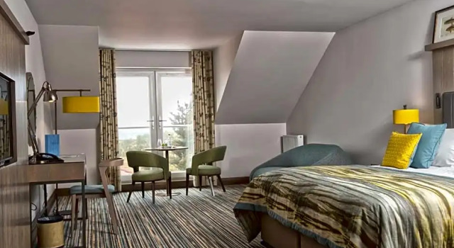 Номер Classic The Waterside Hotel