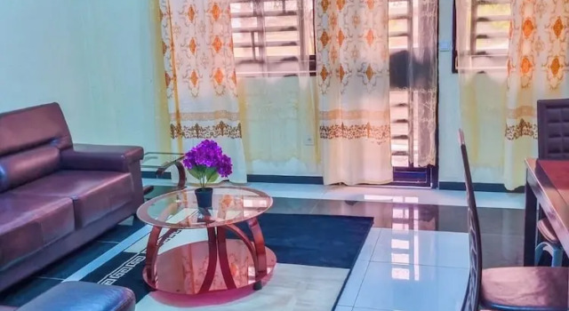 Nn Guest House