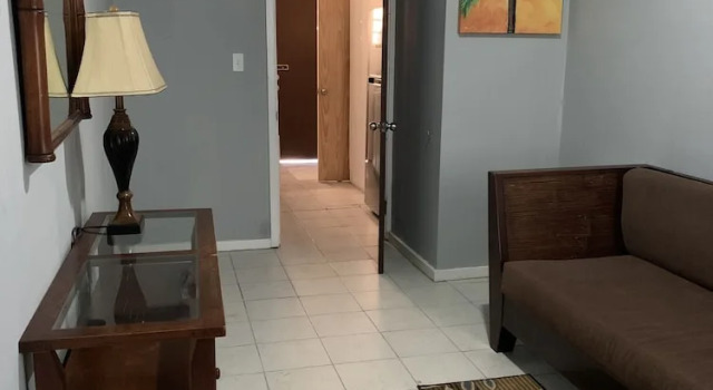 Апартаменты c 1 комнатой с балконом Touch Therapies Guest House