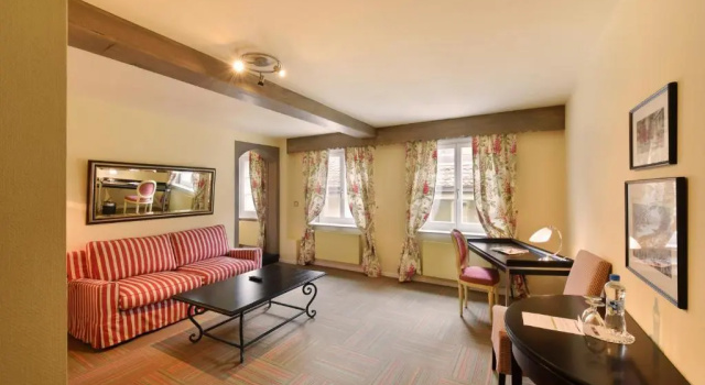 Трёхместный номер Standard Romantik Hotel Schwan