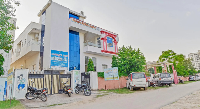 OYO 61038 Kesar Mairrage Garden and Guest House, Забронировать Гостевой дом Отели штата Раджастхана с завтраком, Завтраки