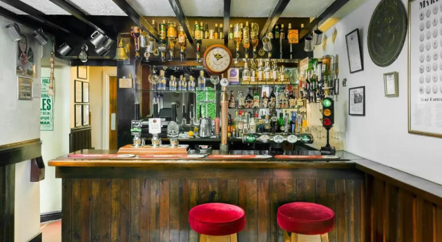 The Queens Head Kettlesing, Boek Hotel Hotels in Merseyside met parkeren, Parkeren