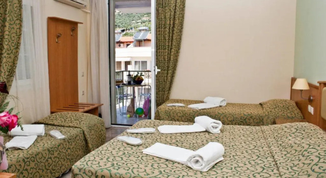 Четырёхместный номер Standard Tolon Holidays Hotel